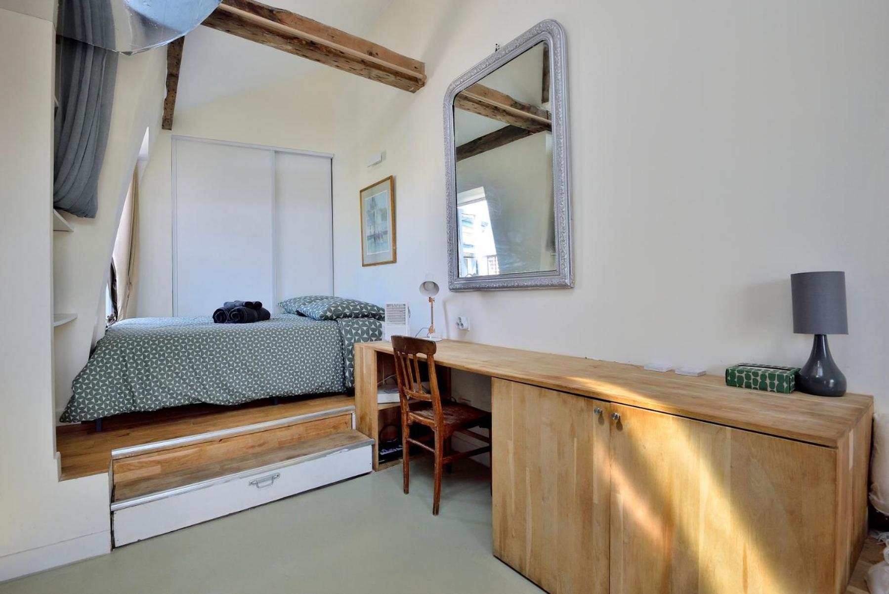 Stylish Attic Conversion Παρίσι Εξωτερικό φωτογραφία